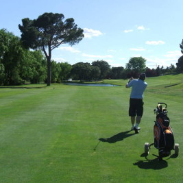 Disfruta del golf en Madrid