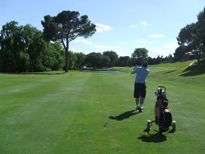 Disfruta del golf en Madrid
