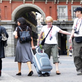 Turists en la plaza Mayor